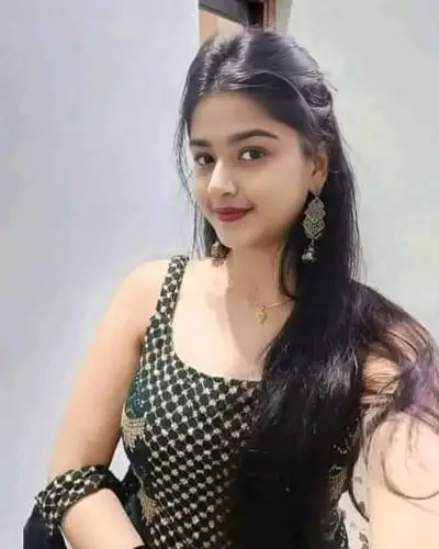 Qamrunisha Khan